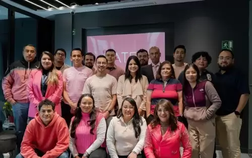 一抹粉红，全球同心—ATFX连续六年践行粉红丝带公益行动