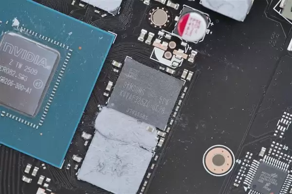 RTX 5060 Ti 8GB卖不动了！限制供货、不许降价