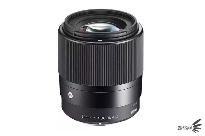 APS-C画幅柔美大光圈 适马30mm F1.4镜头售价1799元 APS-C画幅柔美大光圈 适马30mm F1.4镜头售价1799元