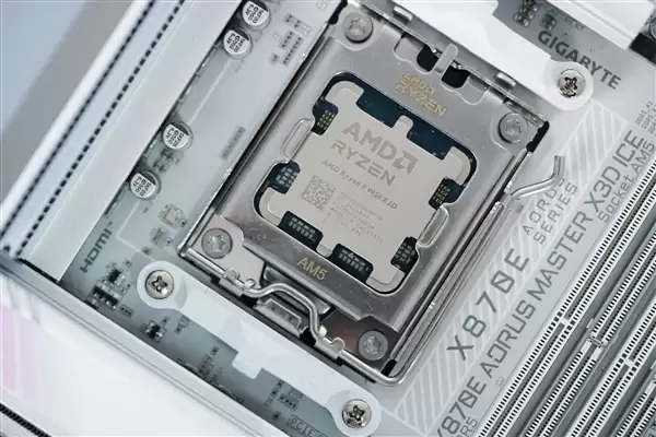 支持DDR5-9000!技嘉X870E AORUS X3D主板图赏