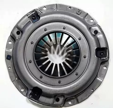 手动挡汽车离合器工作原理及结构解析