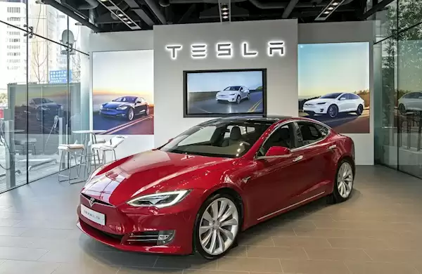 韩国大量特斯拉电池管理系统现故障:电池被锁在50% 续航减半