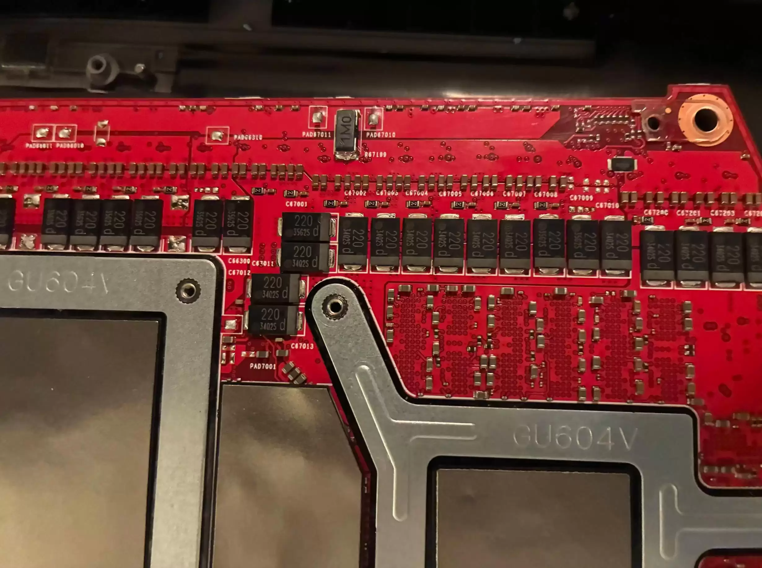 网友改造 RTX 4090 笔记本显卡,平均提升19.2%