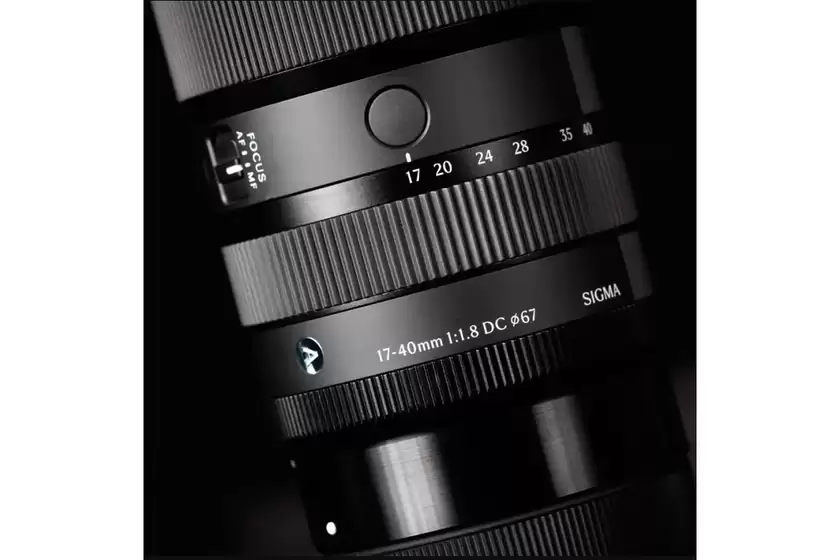 恒定F1.8大光圈 适马17-40mm F1.8 DC  恒定F1.8大光圈 适马17-40mm F1.8 DC