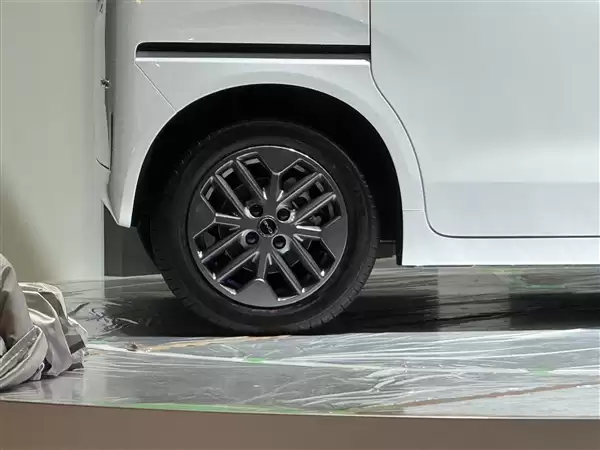 颜值完胜日系同类!比亚迪纯电K-Car定名RACCO:明夏开售