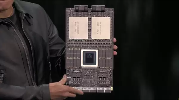 英伟达发布Vera Rubin超级芯片:性能大提3倍 采用HBM4高带宽显存