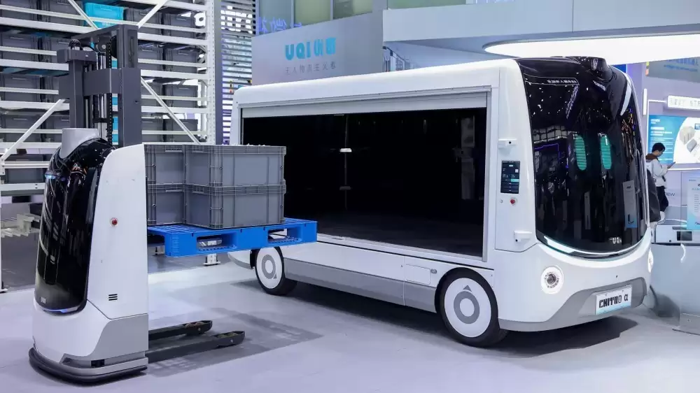 从“多机智能”迈向“全栈效能”，UQI优奇全栈式无人物流方案再进化