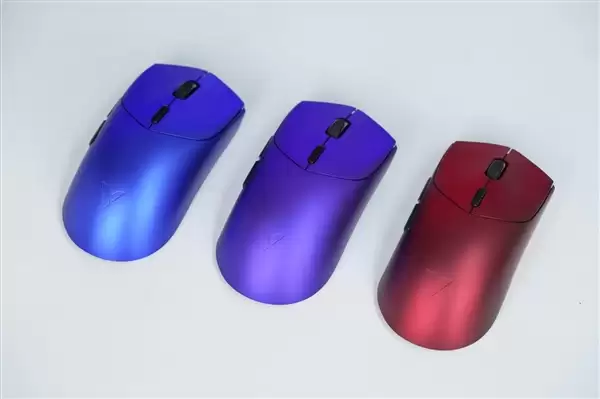 质感金属漆涂装！雷柏VT7二代系列鼠标图赏