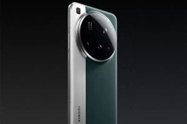 小米17 Ultra四摄规格流出 iPhone 16现爱疯价改写感人史!