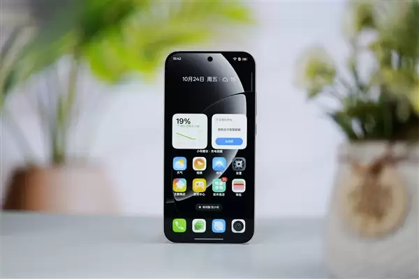 全球首发理光GR影像！真我GT8 Pro图赏