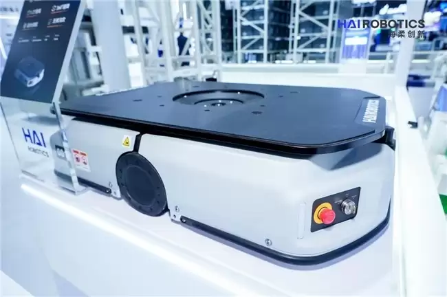 海柔创新闪攀机器人、K1200亮相亚洲物流展，新智造中心提升10倍产能