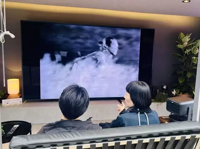 从市场第一到电影节官方赞助商：东芝REGZA电视的“音画征服实力”