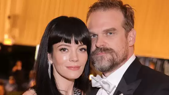 英国女星开OnlyFans晒照片 回应