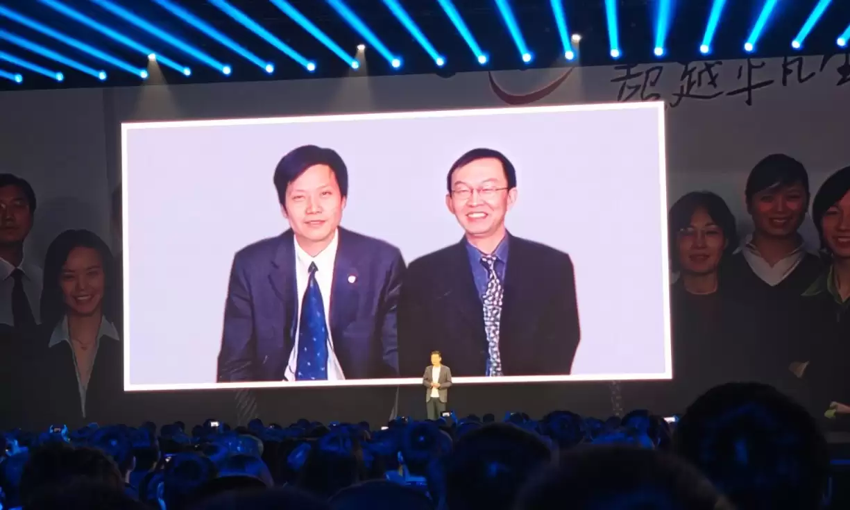 55岁再创业！「榜一大哥」陈年竟能让雷军做免费「代言人」？