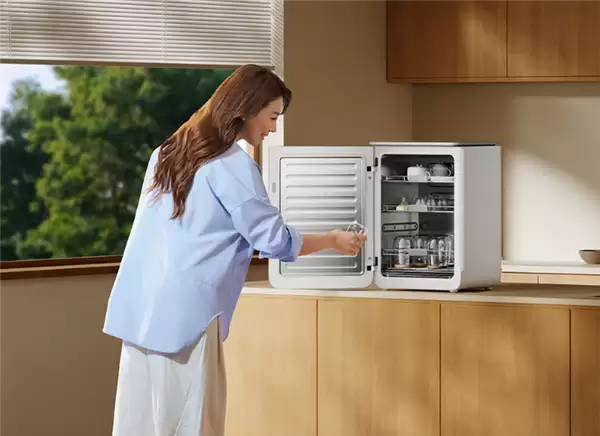 949元！小米推出米家智能消毒机：消杀率99.999%、接入米家App