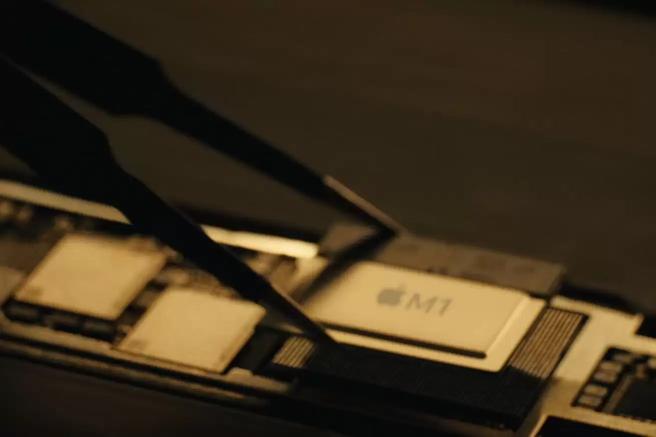 国行12219→海外7614元:苹果12.9英寸M1 iPad Pro蜂窝版2TB顶配官翻版加赠Apple TV第七代128G版