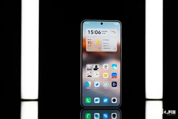 2599买骁龙8至尊版芯片 iQOO还在买芯片送手机