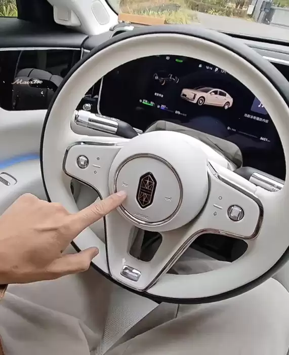 陈震锐评尊享S800一键清除隐私模式：还得男人了解男人