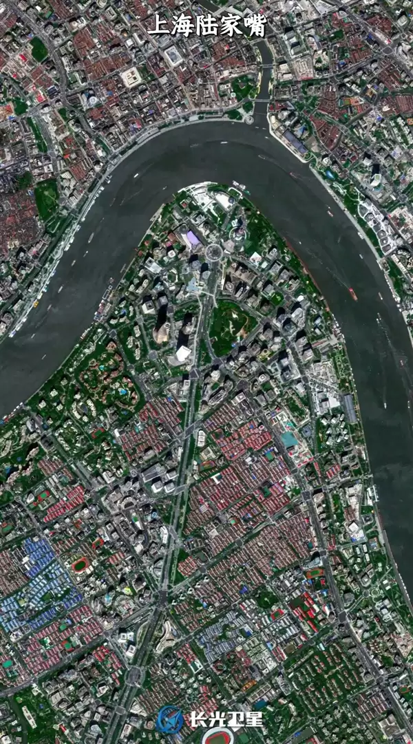 卫星俯瞰中国四大金融中心