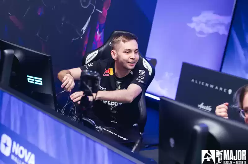 回顾：2025 BLAST赏金赛S2各战队的十佳选手