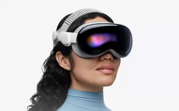 苹果今日上线四款新品 iPhone 16首当其冲跌至爱疯价创历史!