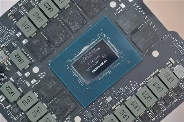 DDR6内存、GDDR8显存5年后见!AMD:我还没用GDDR7呢