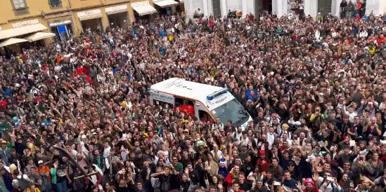 小岛秀夫现身死亡搁浅2活动被粉丝围堵