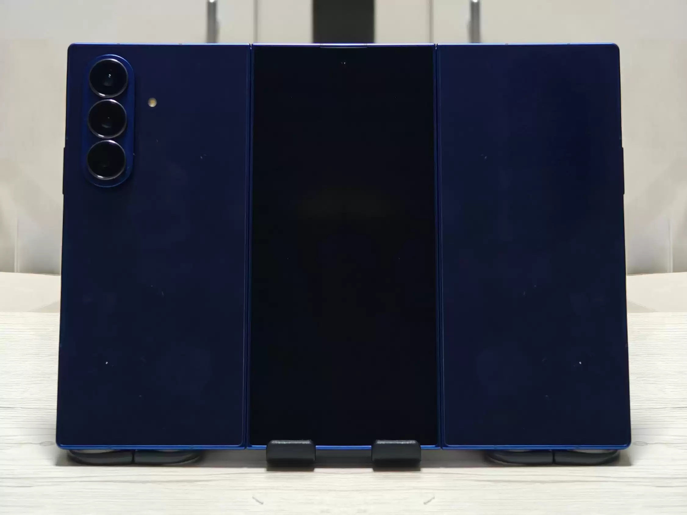 三星旗下三折叠智能手机 Galaxy Z TriFold 现身蓝牙认证数据库,暗示该机将登陆全球多个市场