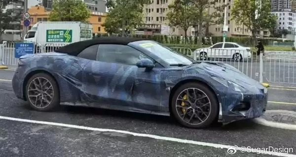 比亞迪再發個性化跑車!雙門軟頂敞篷版騰勢Z實車首曝