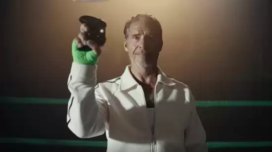 微软新Xbox广告遭玩家炮轰:拳击手代言被批荒谬