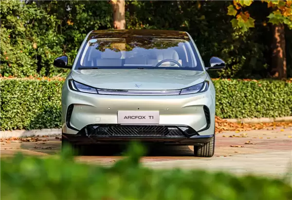 上市不到1月交付就破万台 6.28万起的极狐阿尔法T1为何能一举破圈