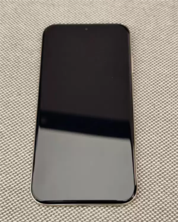 最薄Mate！华为Mate 70 Air真机现身：iPhone Air劲敌来了