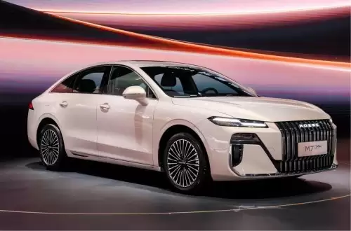 10万左右口碑最好混动车？荣威M7长续航、大空间、AI座舱，全都要