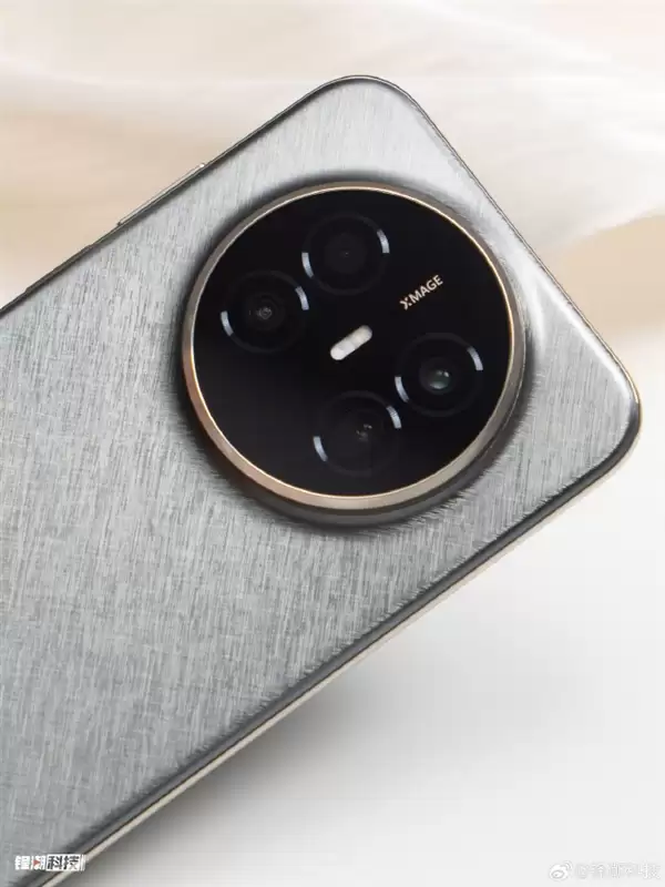 4199元起！华为Mate 70 Air图赏抢先看：金丝银锦配色很抢眼 一眼高端