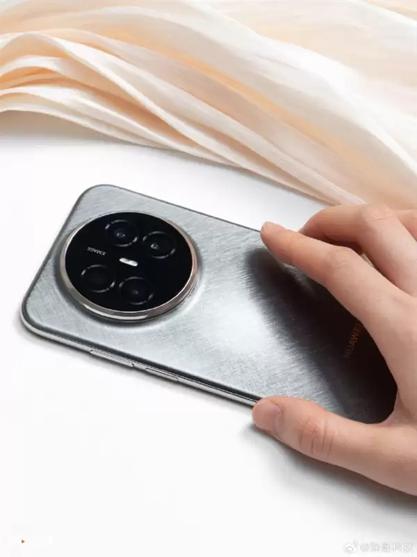 4199元起！华为Mate 70 Air图赏抢先看：金丝银锦配色很抢眼 一眼高端