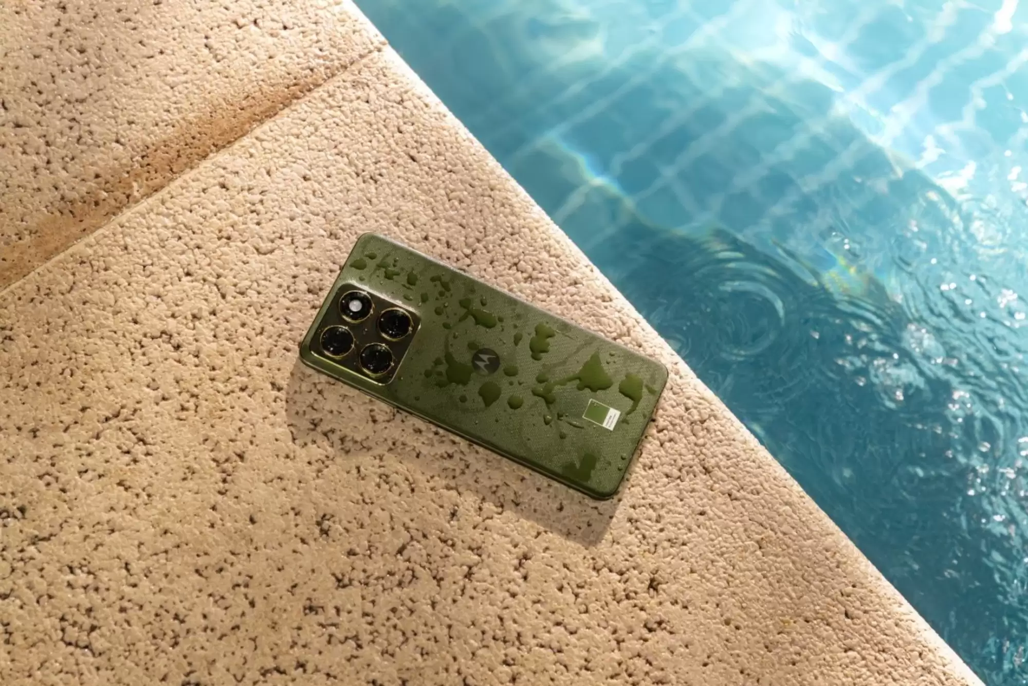 小预算也能尝鲜轻薄手机!联想moto X70 Air才是真轻薄,配置无短板