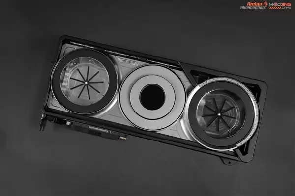 保留显卡原设计:水冷与ROG夜神RTX 5090/5080融为一体!管线全隐藏