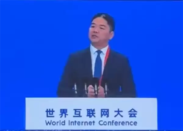 刘强东：京东明年4月将建全球第一个全无人配送站