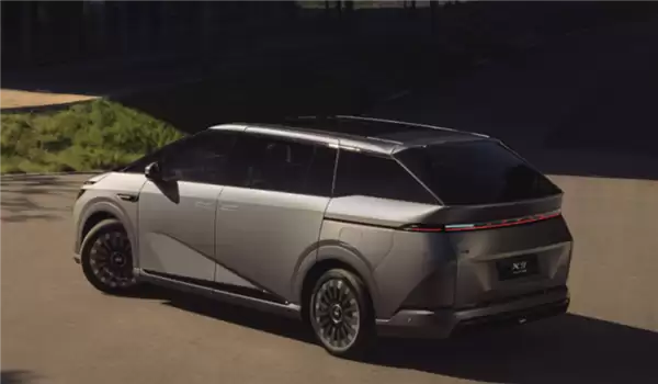 华为自研P1电机实物首次曝光： 发电功率密度高于行业10% 150km/h高速巡航不亏电