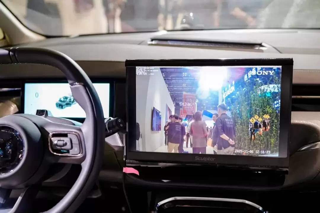 索尼 2025 进博会首次展示跌倒监测设备，不采集面部、衣着等个人隐私