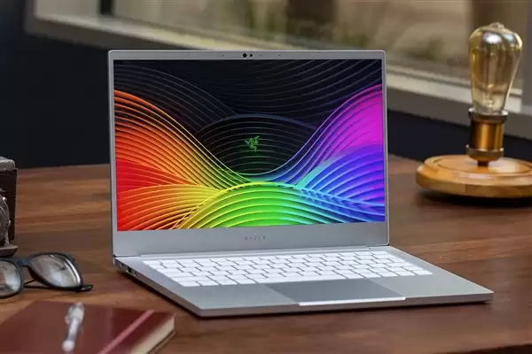 中国笔记本电脑涨价:线上均价突破6800元 万元本销量大涨78%