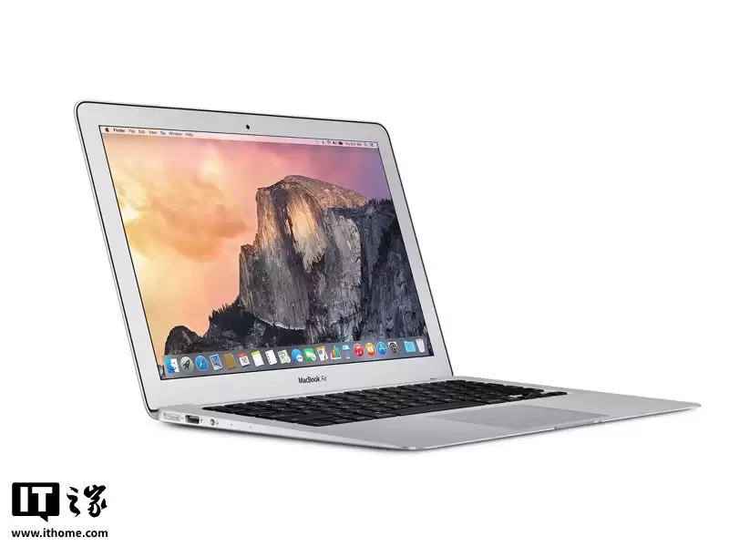 苹果低价版 MacBook 前瞻：LCD 屏幕略小于 13 英寸，A18 Pro 芯片、单 USB-C 接口