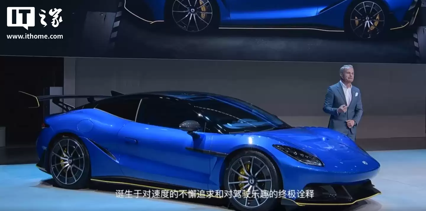 比亚ÿ迪腾势Z敞篷版跑车开蓬谍照曝光，采ÿ用四座布局