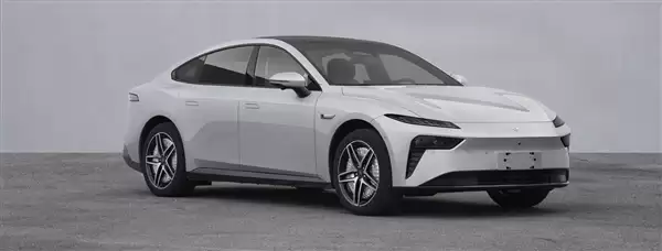 全国首台量产!轮毂电机版东风奕派007申报:功率400千瓦