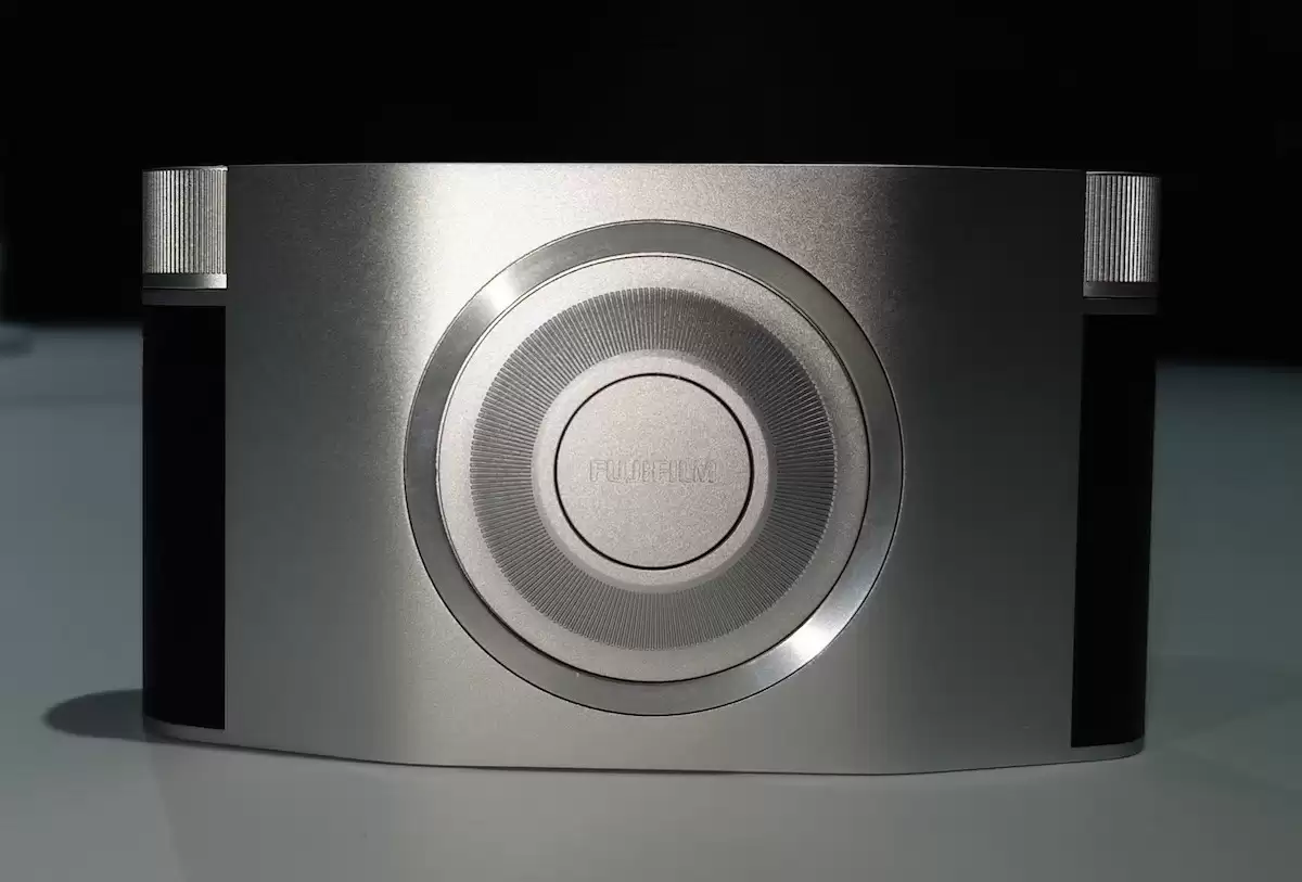 富士展示AI驱动无镜头相机