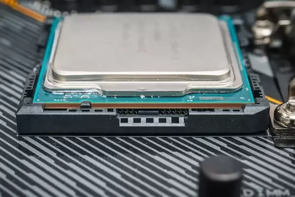 未来可能不用学知识 !中科院院士陆林:未来芯片直接植入大脑供调用