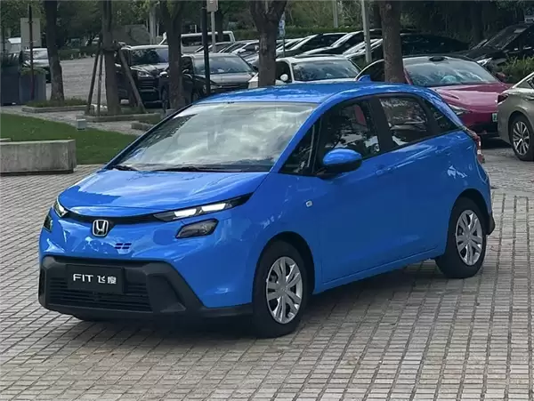 10月飞度销量仅3台 网友调侃:最懂车的人又增加3个