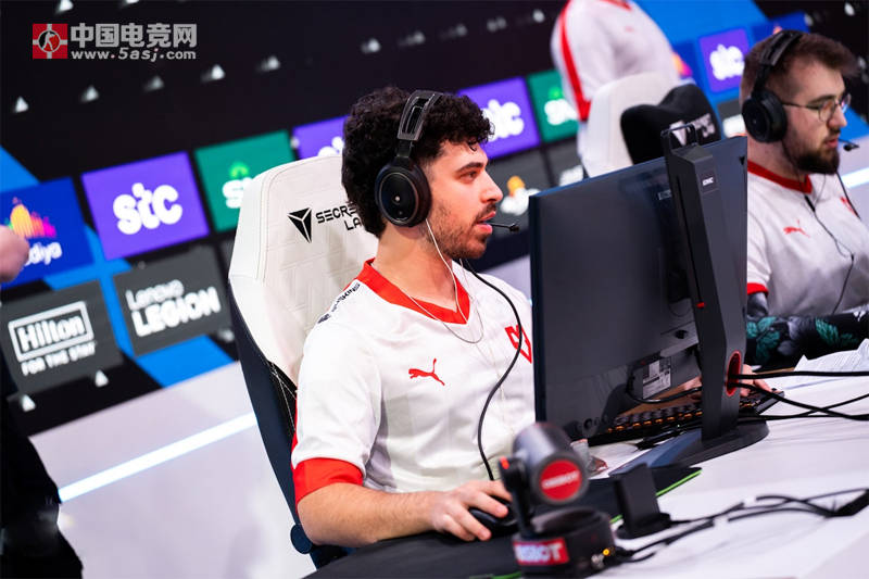 CS电竞世界杯(EWC)：MOUZ鏖战三图力克VP，Spinx决胜图爆发带队晋级