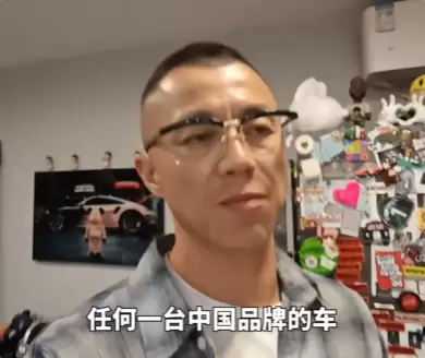 安全才是最大的豪华！陈震驾驶小鹏X9复现闪光事故：时速100公里主动刹停