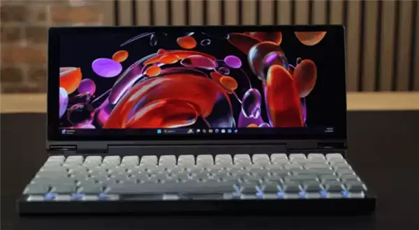 不叫笔记本电脑！新款智能键盘用上AMD/Intel CPU